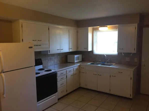 1508 E Seminole St, Springfield, MO 65804