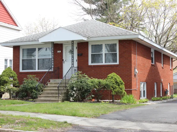 33 Clermont Street, Albany, NY 12203