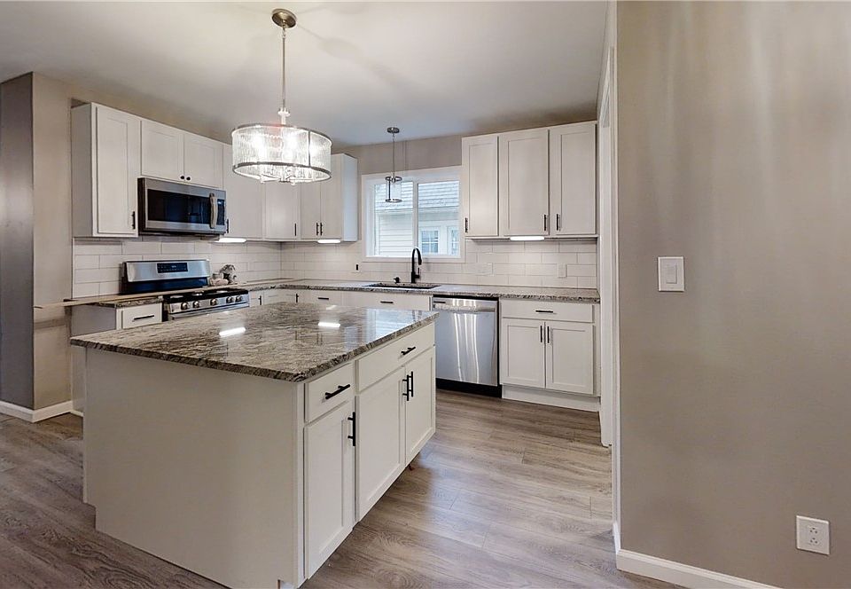 16 Higby Rd, Utica, NY 13501 Zillow