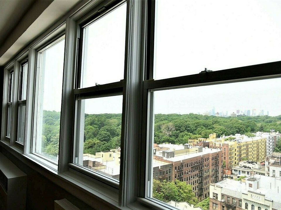 1st image of 580 Flatbush Ave APT 17N