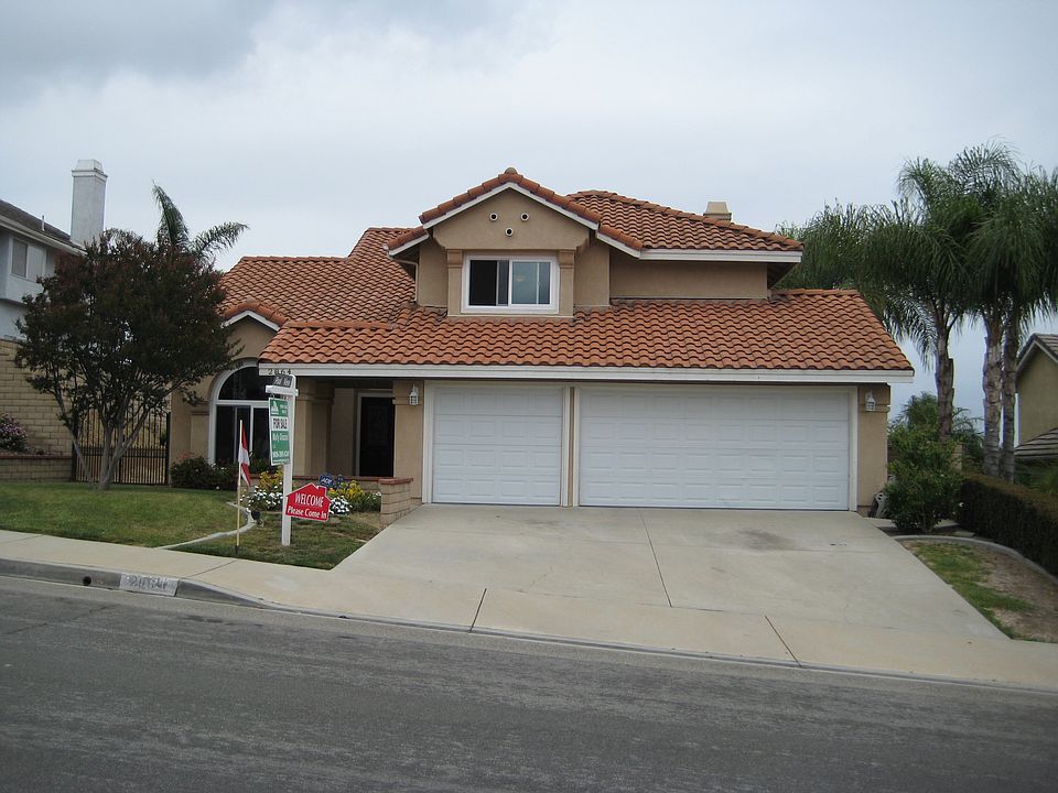 1st image of 2864 Olympic View Dr