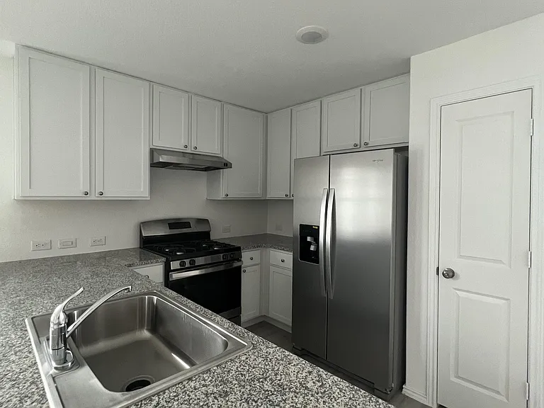 14823 Brandy Bnd — Photo 13