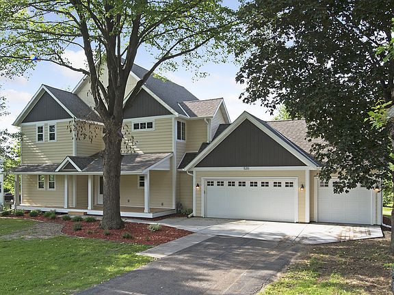 2nd image of 535 Iona Ln
