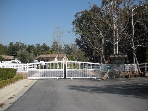 2nd image of 1612 N Dressage St