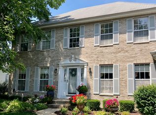 1957 Garfield Ave, Aurora, IL 60506