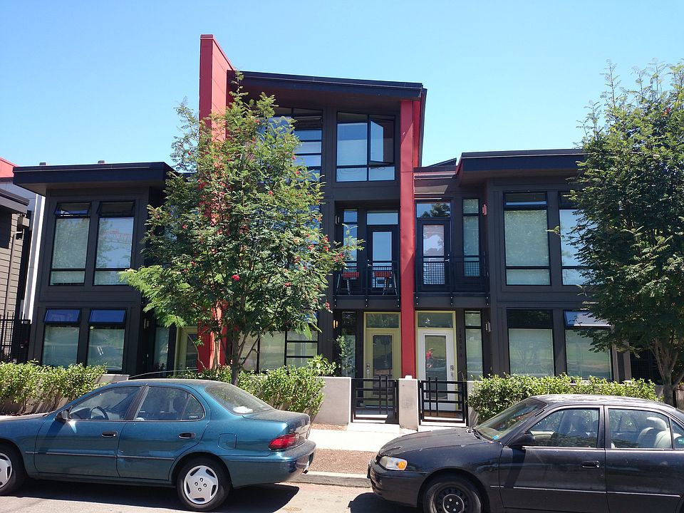1st image of 1806 A 11th Ave
