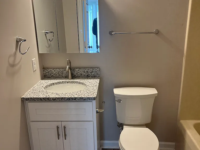 4107 Park Ave — Photo 5