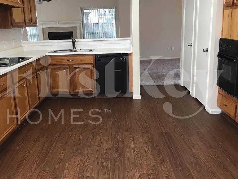 12838 Ashford Meadow Dr — Photo 2