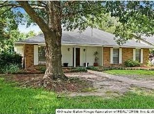 10729 Landsbury Ave, Baton Rouge, LA 70809