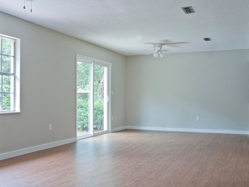 2nd image of 4059 Thomasville Ln