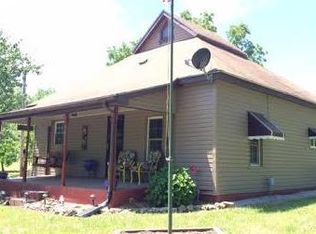 12251 Saverton Dr, Saverton, MO 63467