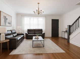 5021 40th St, Sunnyside, NY 11104