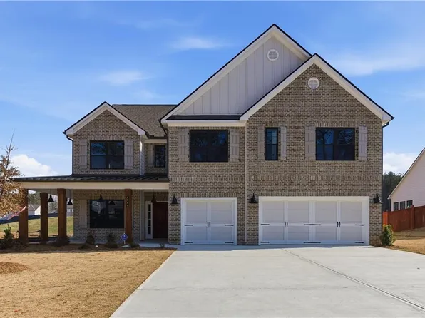 4749 Cooling Water Cir, Powder Springs, GA 30127