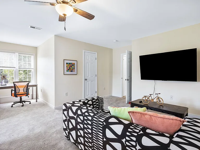 1200 Bon Air Crest Pl — Photo 30