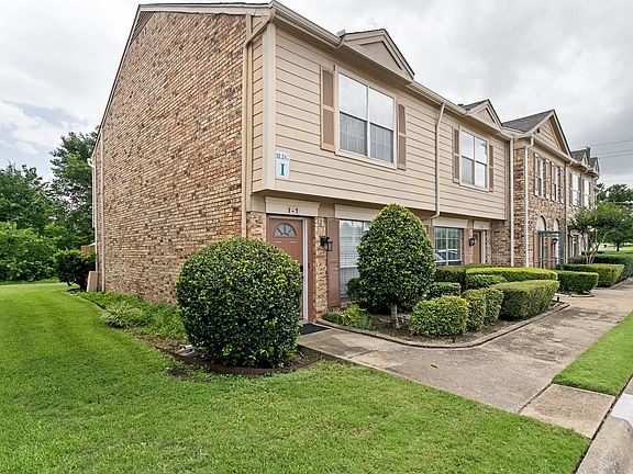 3rd image of 2400 Jupiter Rd APT I2