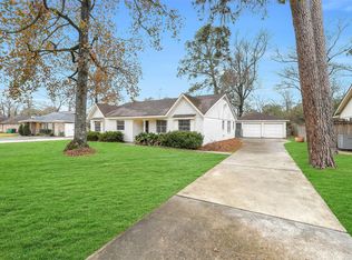 25403 Glen Loch Dr, Spring, TX 77380