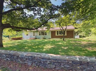 27 Widmer Rd, Wappingers Falls, NY 12590