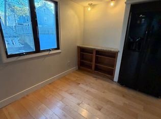 38 Broadway #R, Beverly, MA 01915