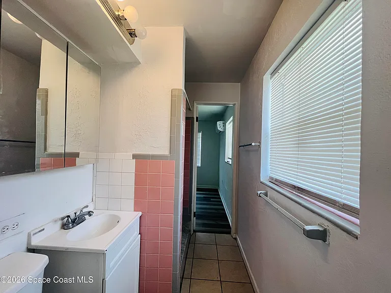 545 Nora Ave — Photo 7