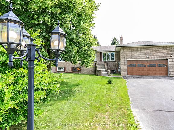 4th image of 52 Denney Dr