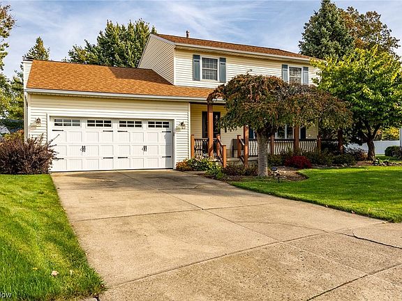 2nd image of 144 Findlay Ct