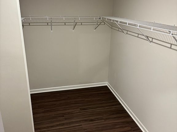 5th image of 523 Cassell Court Is #51