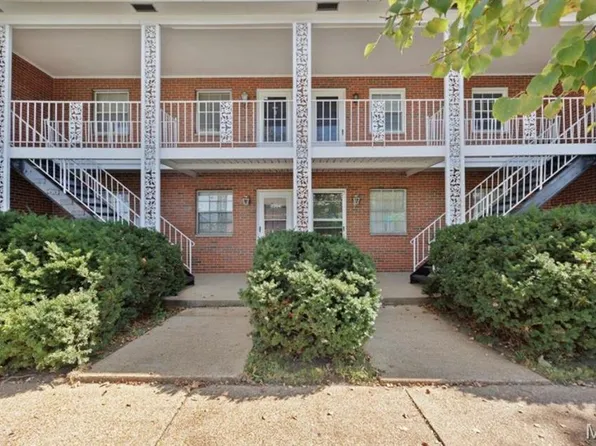 1218 Iron St, Saint Louis, MO 63111