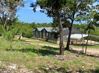 190 Adkins Rd, Kerrville, TX 78028