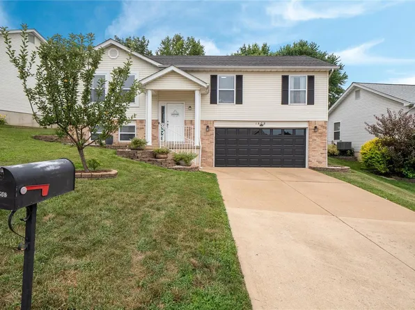 1508 Peach Tree Ln, Arnold, MO 63010