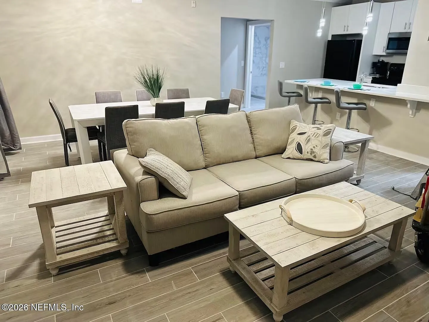 1 bed, 1.0 bath, $2,595 — Photo 1
