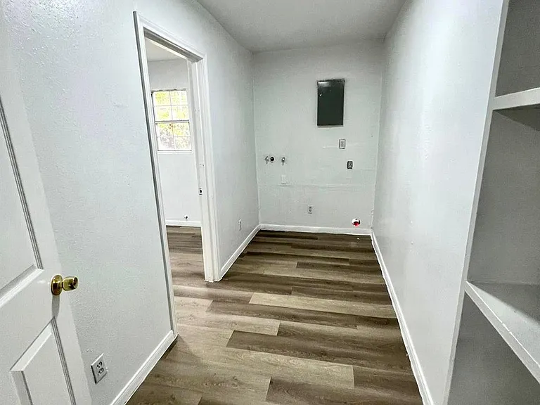 2107 Garvey Dr — Photo 28