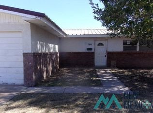 709 S Pine Ave, Roswell, NM 88203