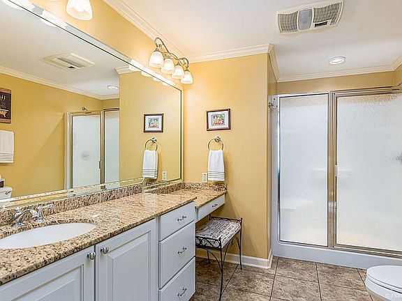4th image of 7111 Village Maison Ct Unit 62