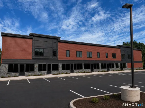 427 Farmington Ave, Plainville, CT