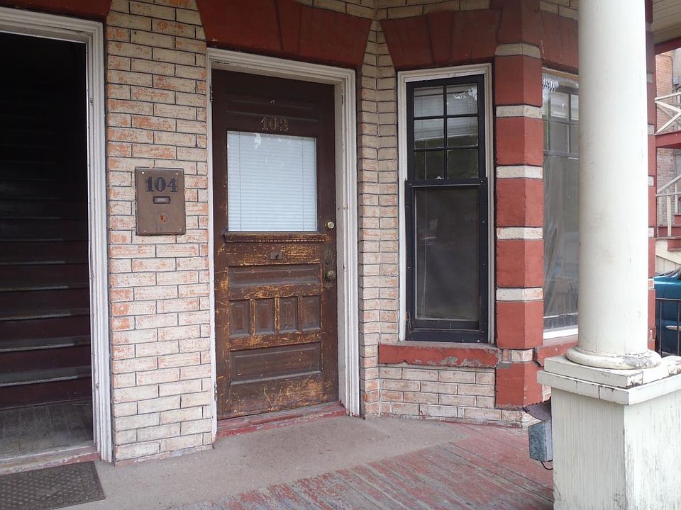 1st image of 102 Jefferson St