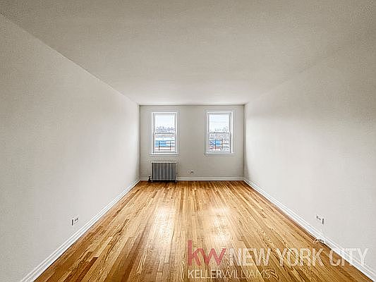 3rd image of 166 Vanderbilt Ave #2J
