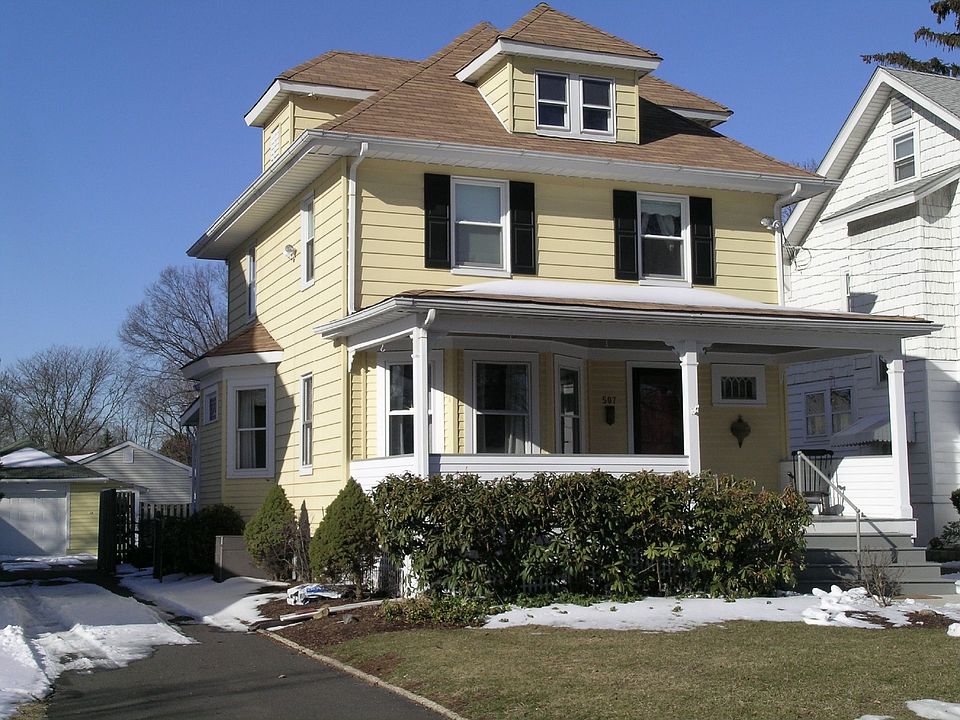 Outstanding Colonial