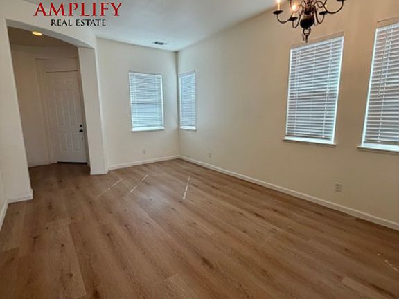2nd image of 287 Stillwater Dr