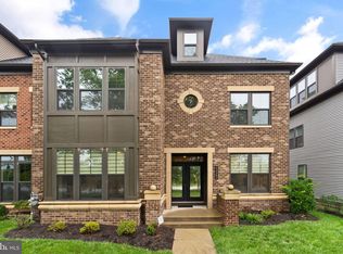 43362 Dewey Sq, Ashburn, VA 20148