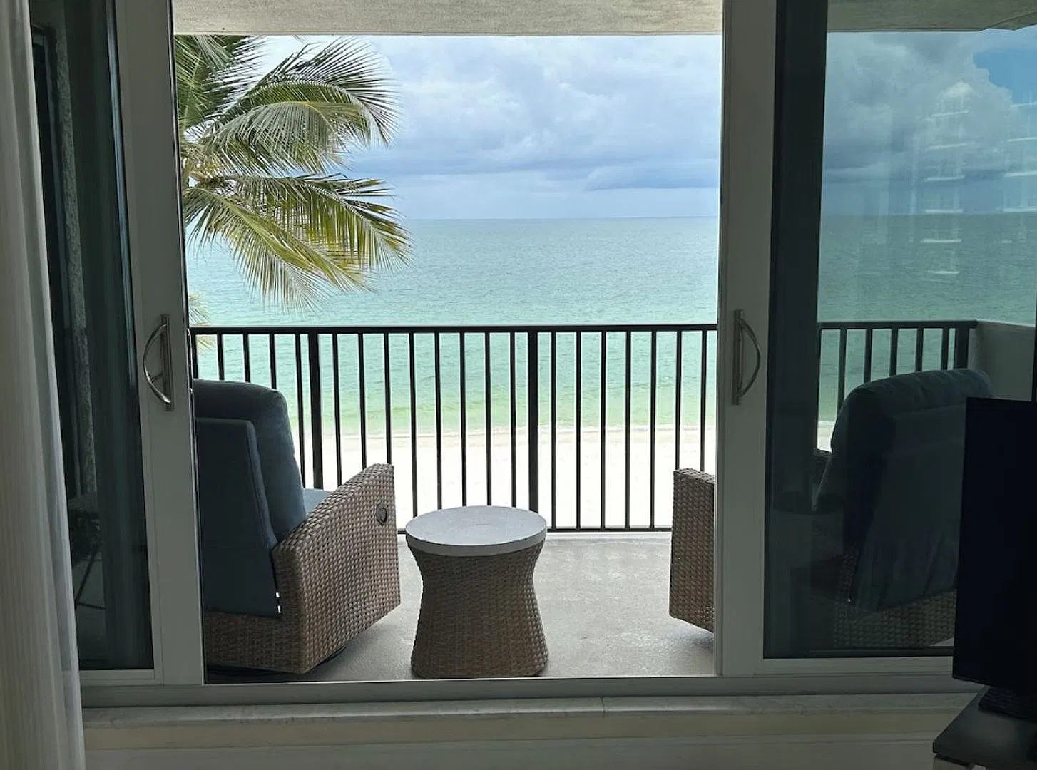 Ready For The Best Gulf Views? Luxury 2 Bedroom\2 Bath Beachfront Breathtaking Direct Gulf Views ... — Photo 4