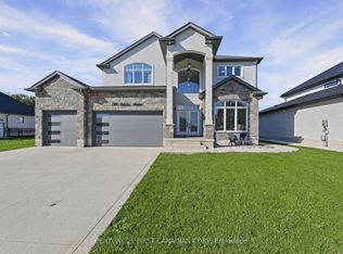200 Snyders Ave, Central Elgin, ON N0L 1B0