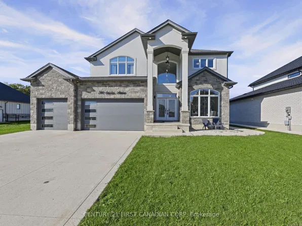 200 Snyders Ave, Central Elgin, ON N0L 1B0