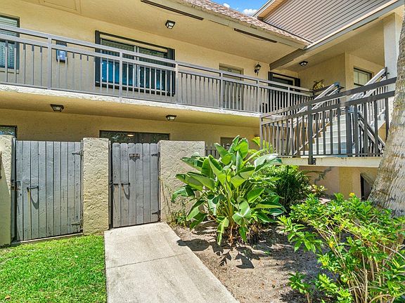4th image of 3410 SW 21st Ter Unit 35-B1