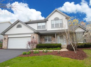 503 N Country Ridge Ct, Lake Zurich, IL 60047