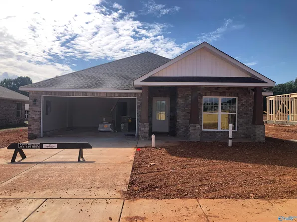 3010 Lea Ln SE, Decatur, AL 35603