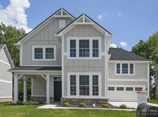 206 Park Creek Ln, Fortville, IN 46040