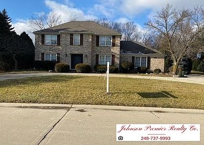 1st image of 46594 N Valley Dr