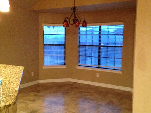 Large kitchen nook