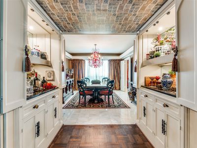 6126 Averill Way APT 210W, Dallas, TX, 75225