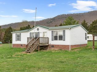 3588 Flatwoods Rd, Elliston, VA 24087